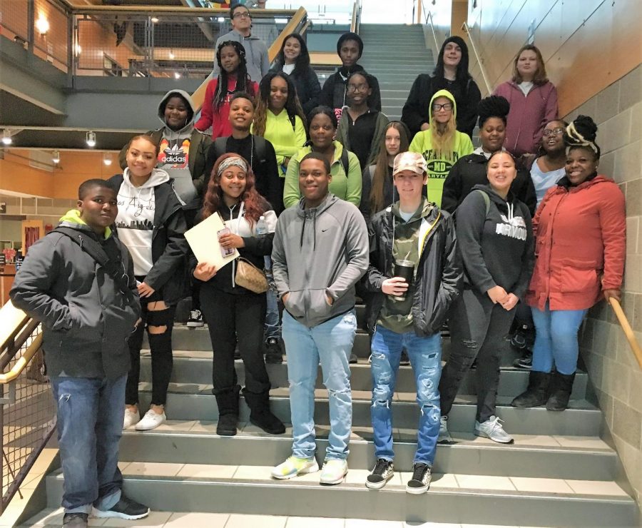 Kenwood+Business+and+Marketing+students+touring+the+CCBC+campus.