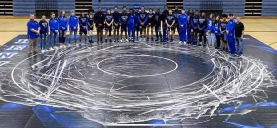 Kenwood's New Wrestling Mat Sparks a Dominating Season on the Mats – The  Eye of the Bluebird
