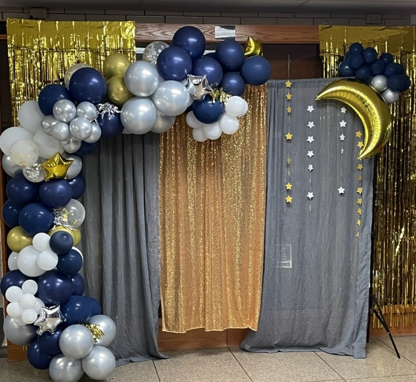 The+junior+prom+theme+was+Night+under+the+Stars+on+April+28.+